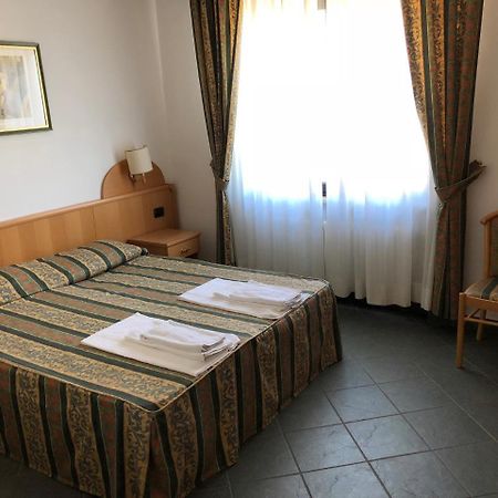 Hotel Il Giardino Cassano Spinola Exterior photo